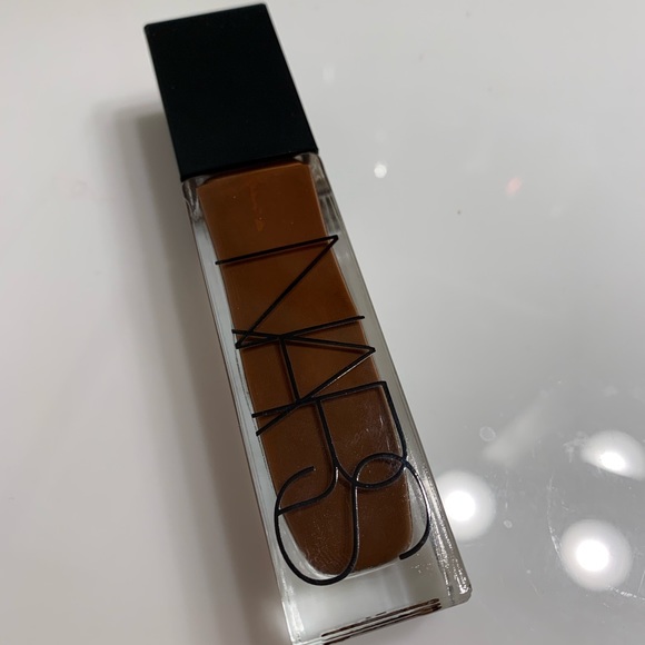NARS “Mali” natural radiant foundation - Picture 4 of 5